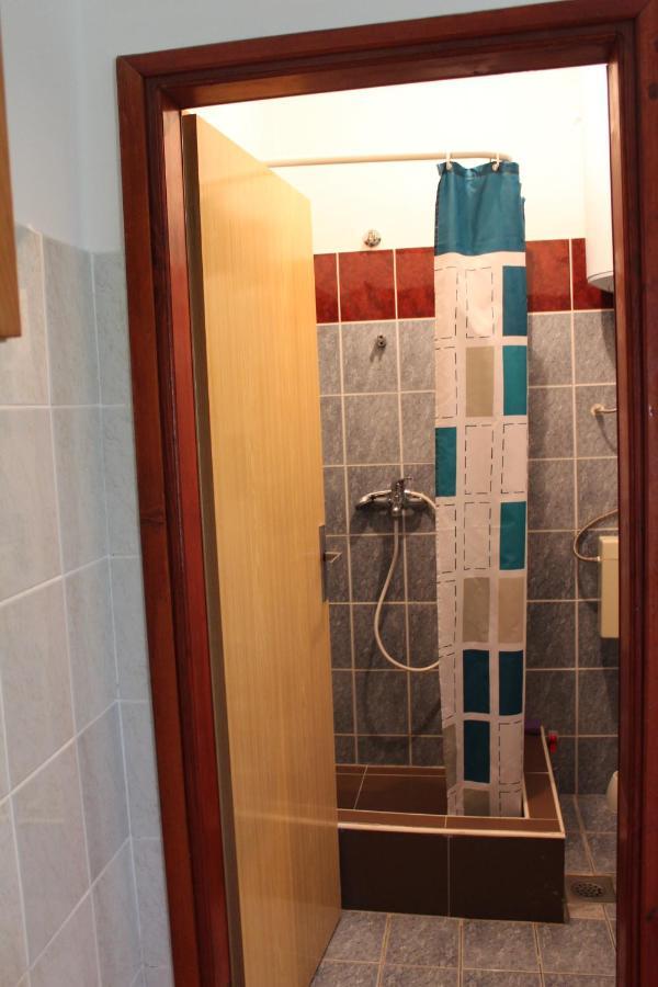 Apartment Stella Murter Bagian luar foto